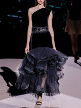 LOOK 12 Vestido NECTAR | Vestido de fiesta asimétrico en terciopelo y tul negro con cinturón bordado