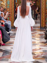 LOOK 2 Abito da sposa URFILA realizzato in crepe