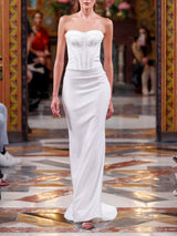 LOOK 3 Abito da sposa UPHORIA realizzato in crepe