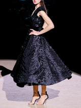 LOOK 22 Vestido NIAGARA | Vestido de fiesta midi bordado con azabaches y falda de microvolantes de organza negra