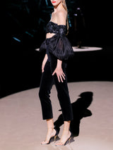 LOOK 23 Top NUBIA y pantalón NUI | Conjunto de fiesta bordado con mangas globo y pantalón capri de terciopelo negro
