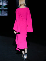 Vestido de fiesta en crepe color fucsia de Hannibal Laguna.