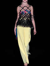 CROSBY y CLIFF | Blusa de tul bordado y plumas. Pantalon Crepe de Hannibal Laguna