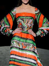 Vestido de noche realizado en gasa devoré estampado escote cuadrado, mangas XL y amplia falda de vuelo de Hannibal Laguna