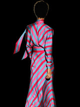 Blusa y Falda satín estampado de rayas de Hannibal Laguna.