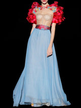 Bolero joya con volantes organza seda cereza. Bustier joya tul y pantalon capri pitillo de Hannibal Laguna.