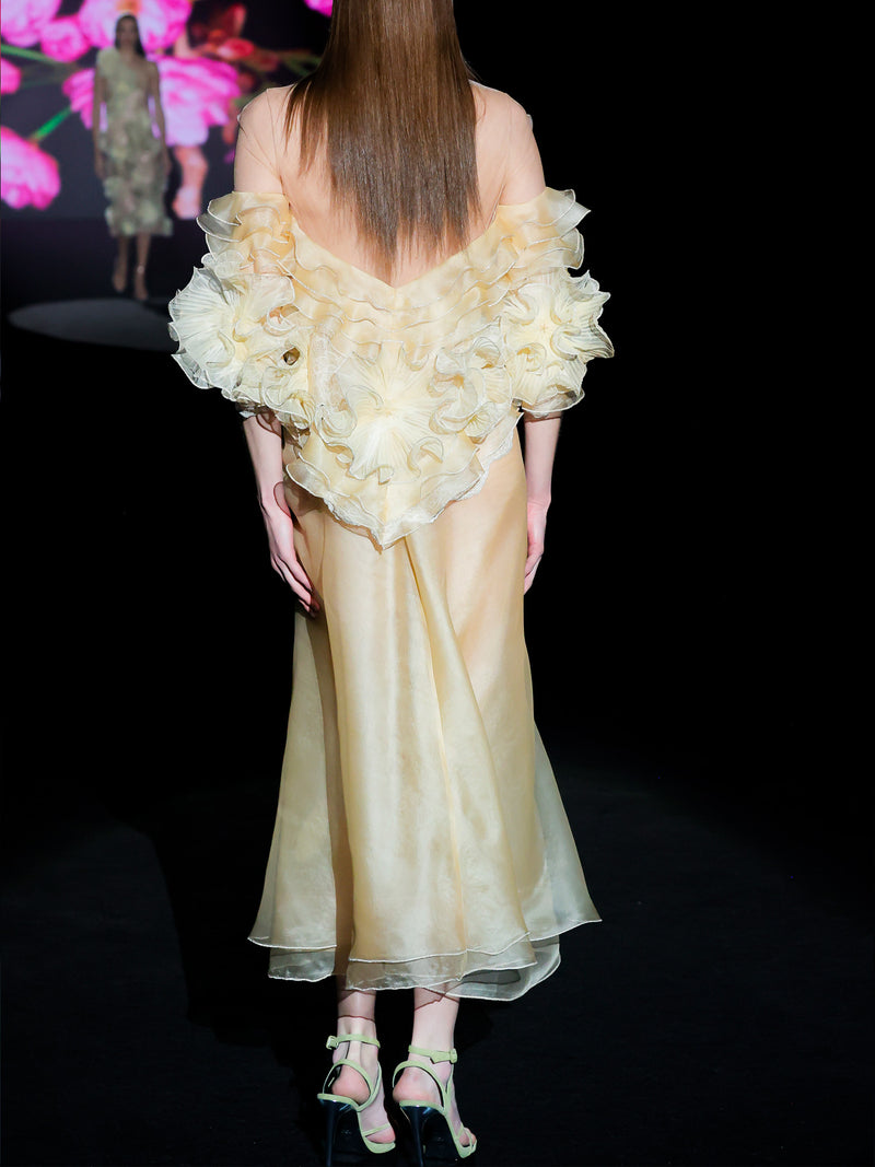 Look 1 Vestido INFINITY