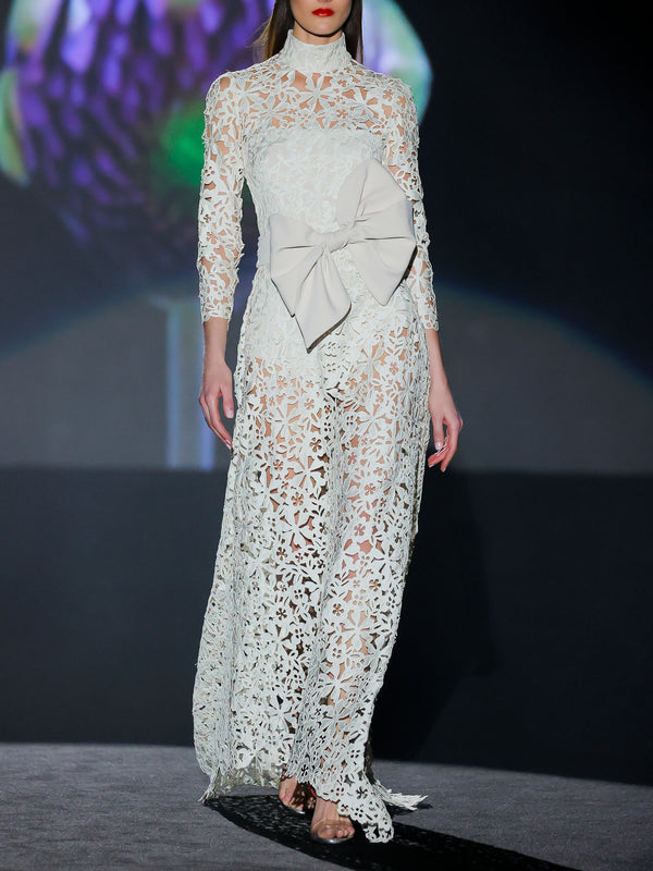 LOOK 1 Vestido LOMBART | Vestido de fiesta en guipur cortado al láser con falda asimétrica