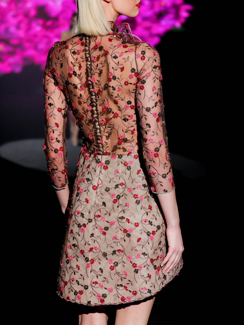 LOOK 21 Vestido LISET | Vestido de fiesta en tul bordado floral con escote corazón y falda vaporosa