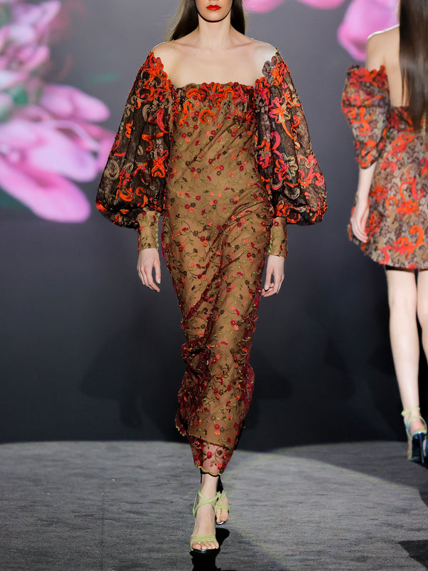 LOOK 5 Vestido LUCIL | Vestido de fiesta en tul bordado y chantilly con cuello halter