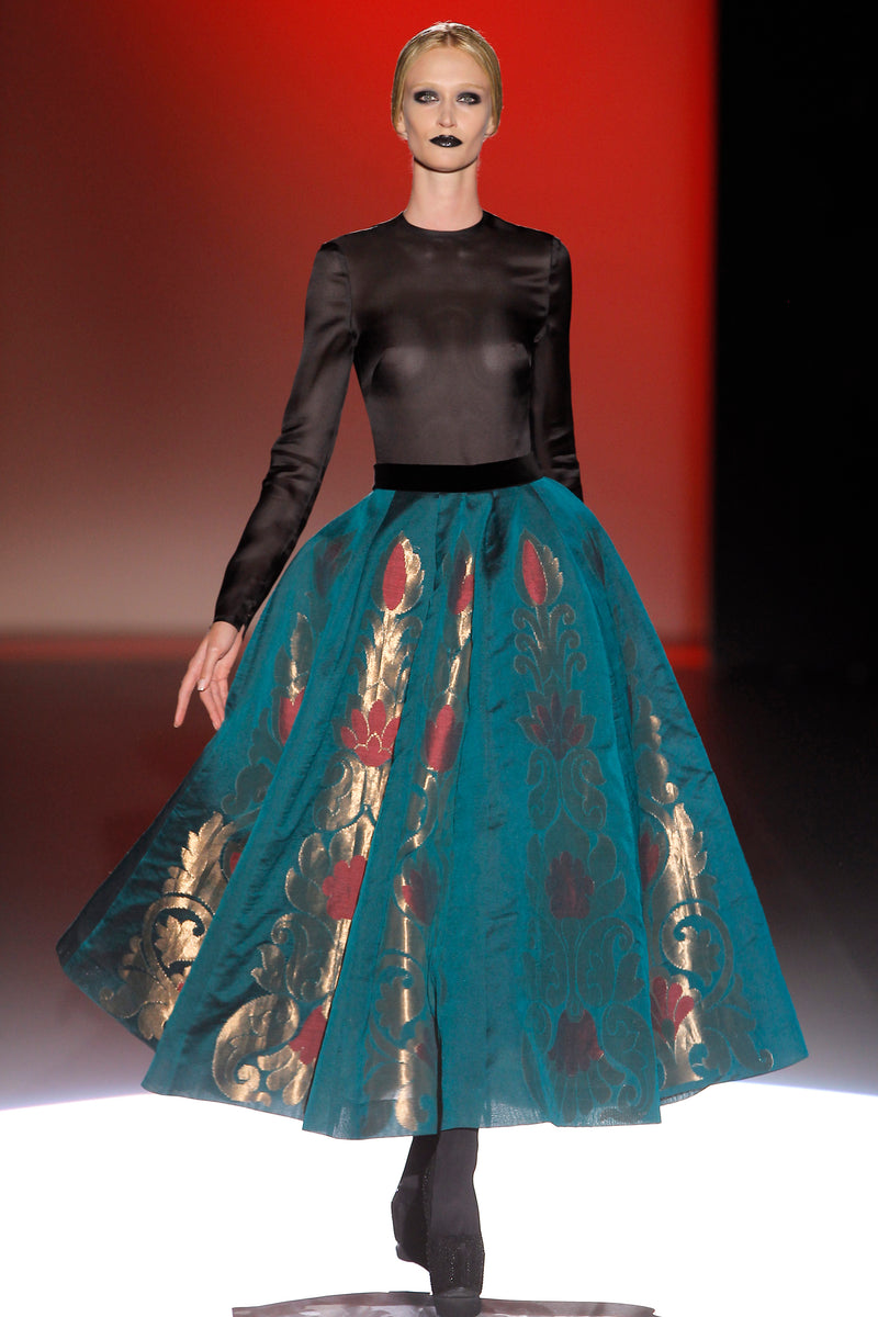 LOOK 7 KUCOR - DIE GEHEIMNISSE DES GLAMOURS