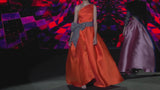 LOOK 33 INSOLITU | Vestido de fiesta en mikado color naranja