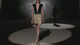 LOOK 11 Vestido NALDINI | Vestido de fiesta corto en terciopelo negro con falda de microvolantes de organza nude