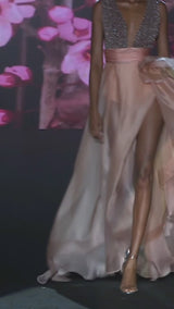 LOOK 13 LAFERTITI Dress | Party dress in embroidered organza with sweetheart neckline