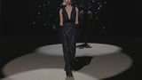 LOOK 9 Vestido NOIR | Vestido de fiesta largo bordado con azabaches y lentejuelas, escote en V y fajín de terciopelo
