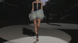 LOOK 30 Vestido NAOMI | Vestido de fiesta corto bordado con escote palabra de honor y maxi flores plisadas
