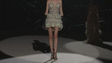 LOOK 34 Vestido NADINE | Vestido de fiesta corto en tul invisible y organza nude con flores y volantes plisados