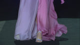 Look 13 DRUSILA | vestido bi-color lila y rosa y fajín drapeado